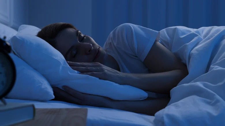 What Happens To Your Sleep When You Stop Eating Carbs